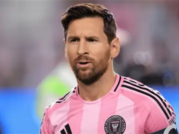Imagen de la nota: Así fue el hat-trick de Lionel Messi que llevó al Inter Miami a la victoria: VIDEO