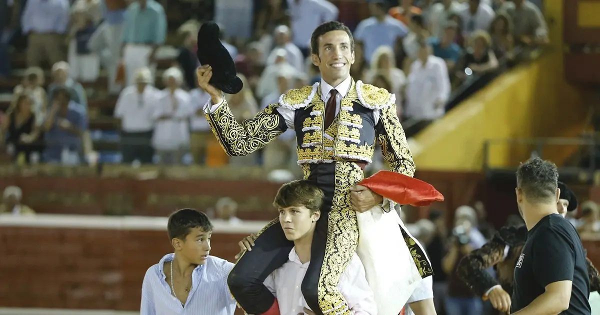 David de Miranda elige a Enrique Ponce como nuevo apoderado Foto: Cortesía
