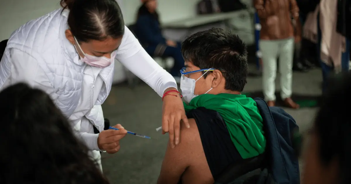 México refuerza vacunación nacional para contener brote de sarampión Brote de sarampión en México: intensifican vacunación y barridos territoriales