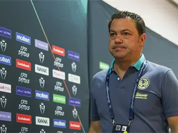 Imagen de la nota: Crisis sería si fuéramos en la J17; Santiago Baños solo aceptó mal momento del América