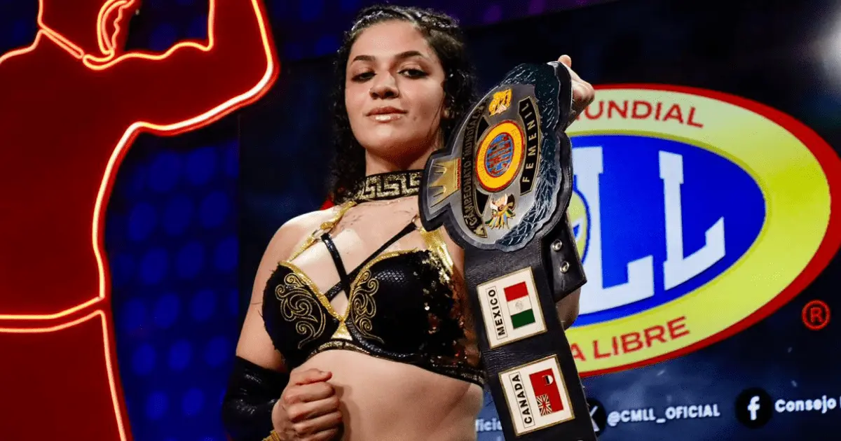 Persephone destrona a Mercedes Moné y se corona Campeona Mundial del CMLL en la Noche de Amazonas Persephone destrona a Mercedes Moné y se corona Campeona Mundial del CMLL en la Noche de Amazonas