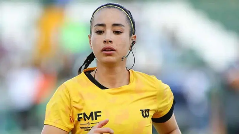 Claudia Sheinbaum felicit&oacute; a Katia Itzel Garc&iacute;a y Sandra Ram&iacute;rez por convertirse en referentes del arbitraje mexicano en el Mundial 2026. Foto: Archivo Ovaciones.