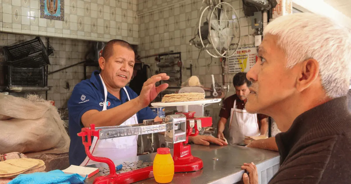 Precio de la tortilla subiría hasta 4 pesos por kilo desde el 15 de abril en México Precio de la tortilla subiría hasta 4 pesos por kilo desde el 15 de abril en México