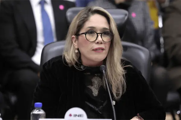 Denuncia consejera electoral falsificación de su firma en supuesta denuncia