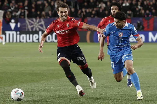 Obed Vargas jugó los 90 con el Atlético de Madrid en triunfo sobre Osasuna