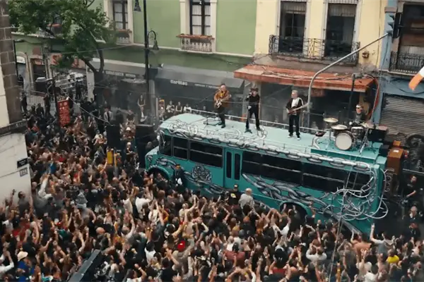 U2 paraliza la CDMX: Bono y la banda graban The Street of Dreams en el Centro Histórico