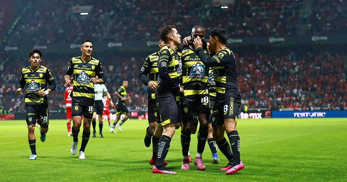 Pachuca da golpe de autoridad en el Nemesio Diez y vence a Toluca Foto: Mexsport